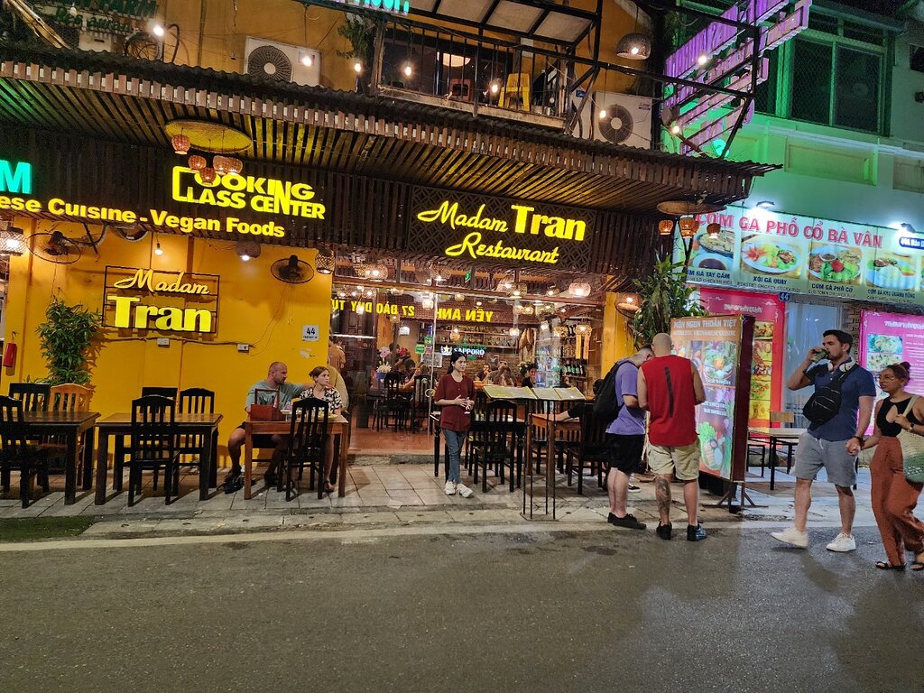 Madam Tran restaurant - Old Quarter - Hanoi